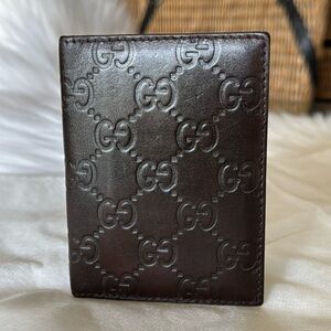 Gucci Brown Embossed Interlocking G Leather Card Holder